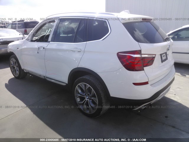 5UXWX9C58F0D47782 - 2015 BMW X3 XDRIVE28I WHITE photo 3