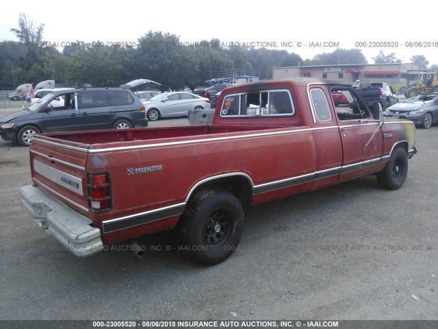 1B7GD15R9CS270210 - 1982 DODGE D-SERIES D150 RED photo 4