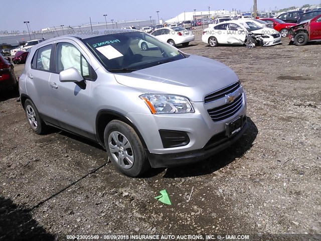 KL7CJKSBXGB633735 - 2016 CHEVROLET TRAX LS SILVER photo 1