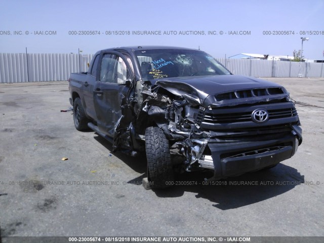 5TFDW5F15EX396888 - 2014 TOYOTA TUNDRA CREWMAX SR5 GRAY photo 1