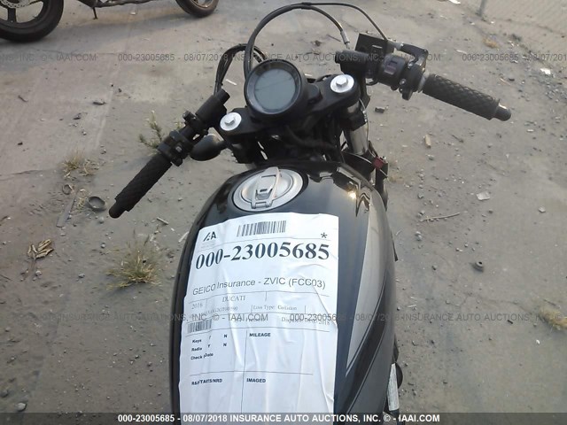 ML015AXG2GT000590 - 2016 DUCATI SCRAMBLER 黑色 照片 5