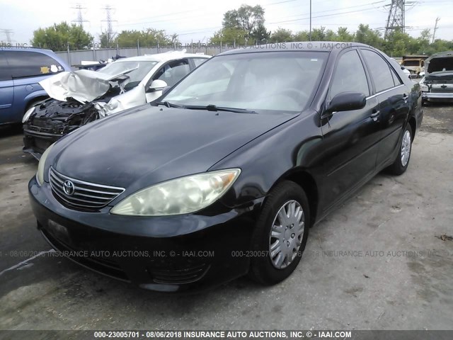 4T1BE32KX5U023596 - 2005 TOYOTA CAMRY LE/XLE/SE Qara foto 2