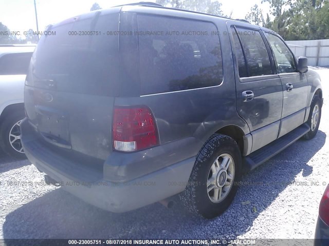 1FMEU15WX3LA95775 - 2003 FORD EXPEDITION XLT GRAY photo 4