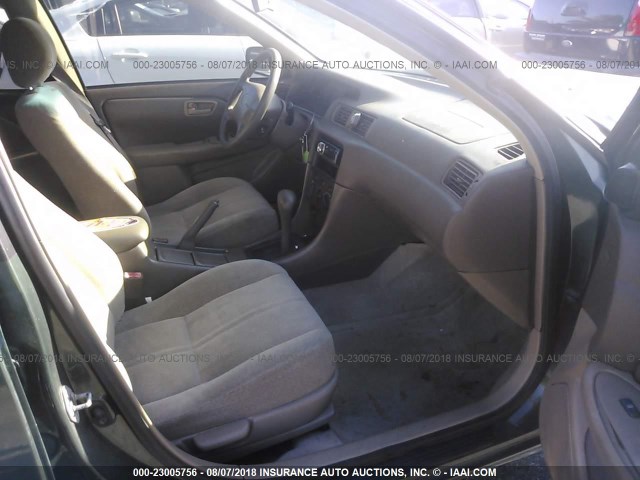 JT2BG22K1Y0384390 - 2000 TOYOTA CAMRY CE/LE/XLE 绿色 照片 5