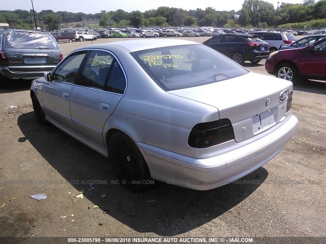 WBADT434X2GZ95621 - 2002 BMW 525 I AUTOMATIC SILVER photo 3