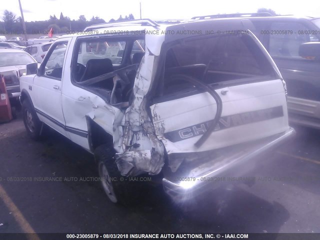 1GNCT18Z6J0161054 - 1988 CHEVROLET BLAZER S10 WHITE photo 3