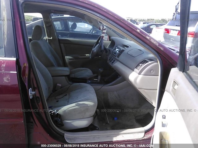 4T1BE32K94U281073 - 2004 TOYOTA CAMRY LE/XLE/SE Qırmızı foto 5