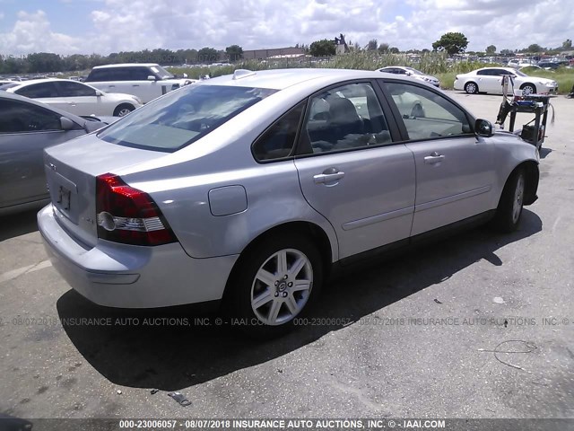 YV1MS382572269820 - 2007 VOLVO S40 2.4I SILVER photo 4