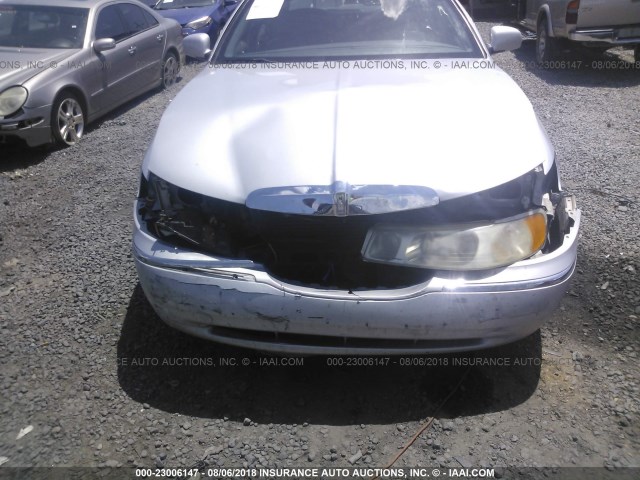 1LNHM81WX1Y724429 - 2001 LINCOLN TOWN CAR EXECUTIVE Светло-синий фото 6