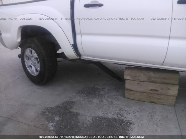 3TMLU4EN6EM145738 - 2014 TOYOTA TACOMA DOUBLE CAB 白色 照片 6