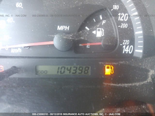 JTDBE32K140257426 - 2004 TOYOTA CAMRY LE/XLE WHITE photo 7