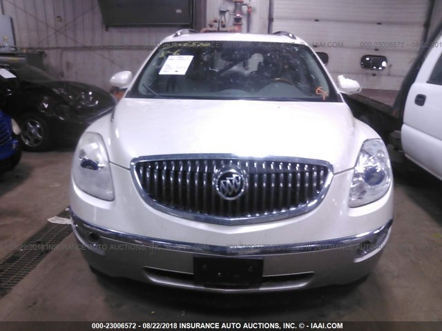 5GAEV23728J103424 - 2008 BUICK ENCLAVE CXL WHITE photo 6