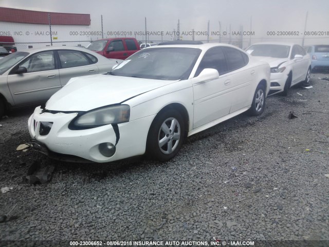 2G2WP552981178703 - 2008 PONTIAC GRAND PRIX WHITE photo 2