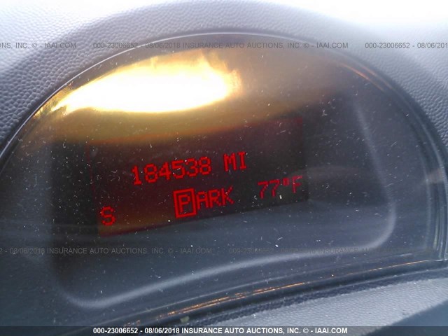 2G2WP552981178703 - 2008 PONTIAC GRAND PRIX WHITE photo 7