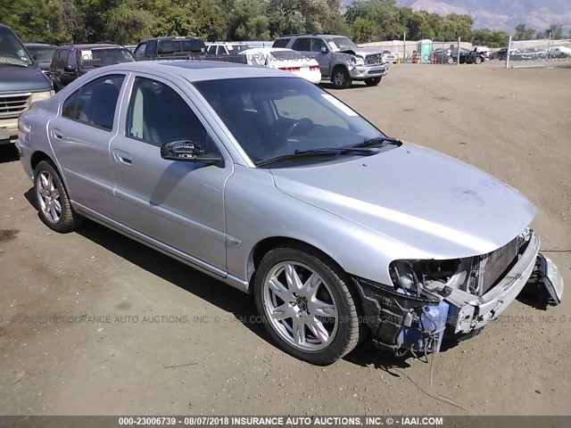 YV1RS592X52471422 - 2005 VOLVO S60 2.5T SILVER photo 1
