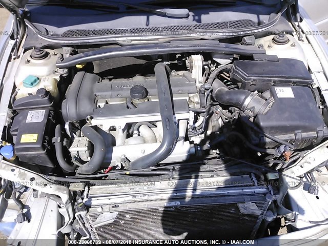 YV1RS592X52471422 - 2005 VOLVO S60 2.5T SILVER photo 10