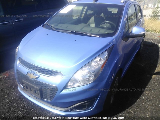 KL8CF6S95FC742386 - 2015 CHEVROLET SPARK 2LT BLUE photo 2