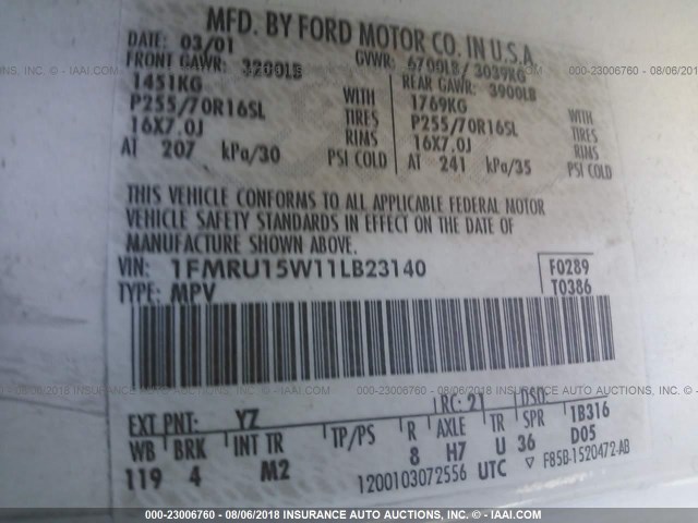 1FMRU15W11LB23140 - 2001 FORD EXPEDITION XLT WHITE photo 9