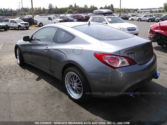 KMHHU6KH1AU003556 - 2010 HYUNDAI GENESIS COUPE 3.8L SILVER photo 3