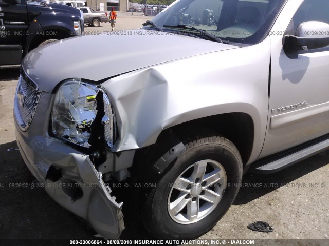 1GKFK16347R383950 - 2007 GMC YUKON XL K1500 SILVER photo 6