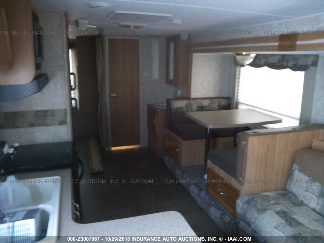 4X4TCKD297P103568 - 2007 FOREST RIVER CHEROKEE M28A+  WHITE photo 5