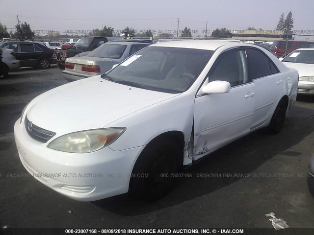 4T1BE32K43U192588 - 2003 TOYOTA CAMRY LE/XLE/SE Ақ фото 2