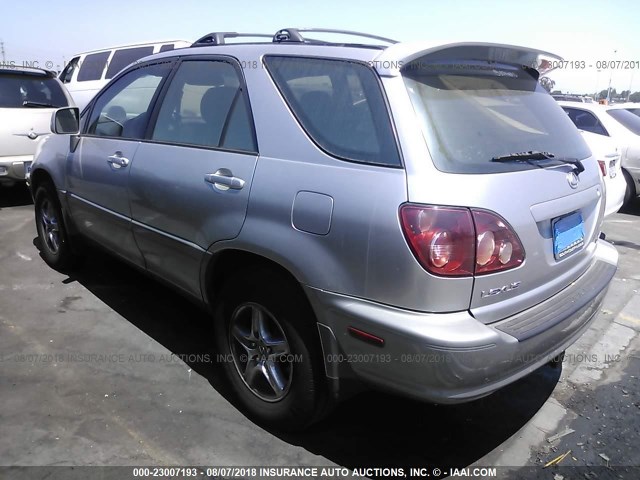 JT6HF10U2Y0153508 - 2000 LEXUS RX 300 SILVER photo 3