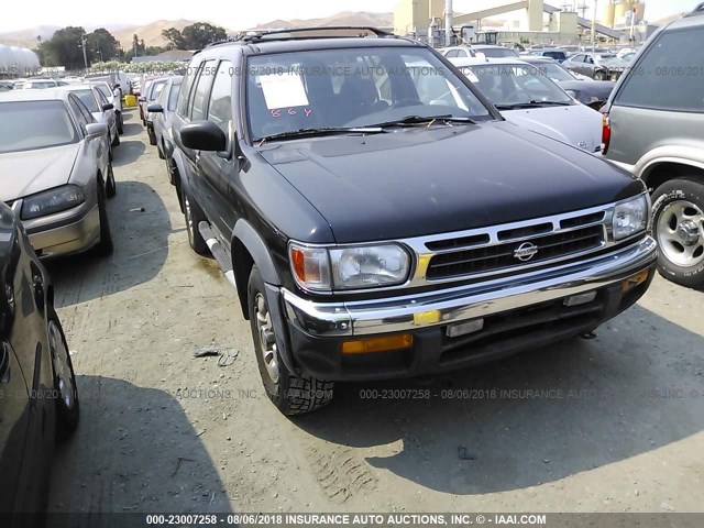 JN8AR05Y0WW246856 - 1998 NISSAN PATHFINDER LE/SE/XE BLACK photo 1