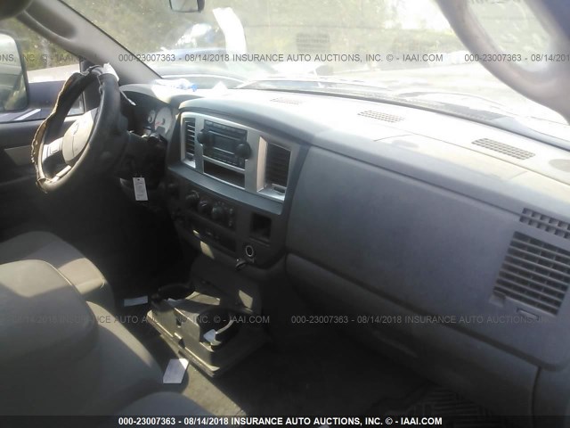 3D7KS28DX8G119287 - 2008 DODGE RAM 2500 ST/SLT 白色 照片 5