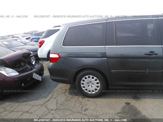 5FNRL38216B115853 - 2006 HONDA ODYSSEY LX GRAY photo 6