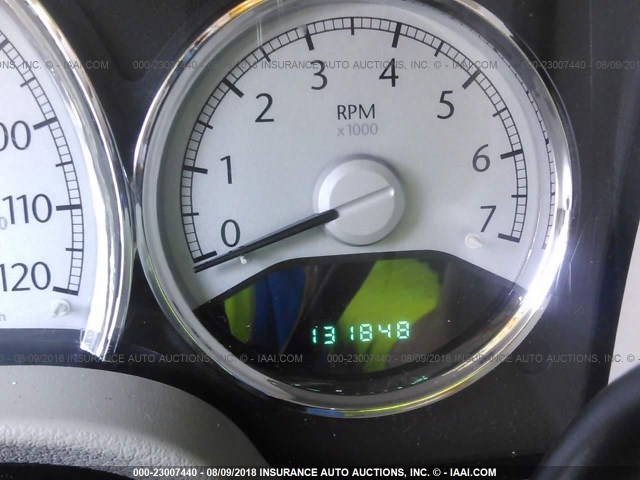 1A8HX58298F134234 - 2008 CHRYSLER ASPEN LIMITED WHITE photo 7