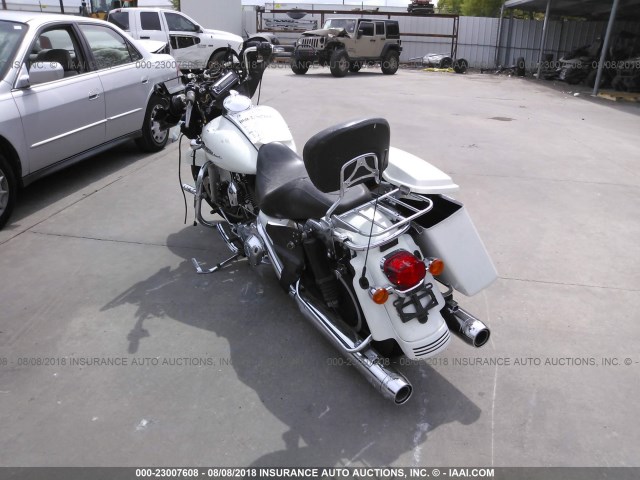 1HD1KB4138Y707523 - 2008 HARLEY-DAVIDSON FLHX WHITE photo 3