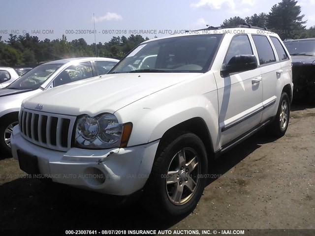1J8GR48K07C534604 - 2007 JEEP GRAND CHEROKEE LAREDO/COLUMBIA/FREEDOM თეთრი ფოტო 6