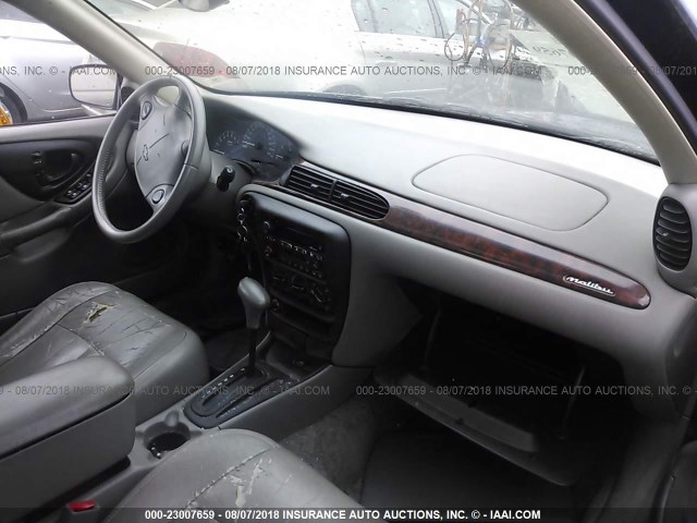 1G1NE52JX16107056 - 2001 CHEVROLET MALIBU LS BLUE photo 5