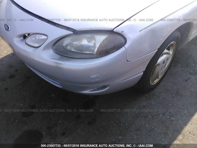 3FAFP11382R217423 - 2002 FORD ESCORT ZX2 SILVER photo 6