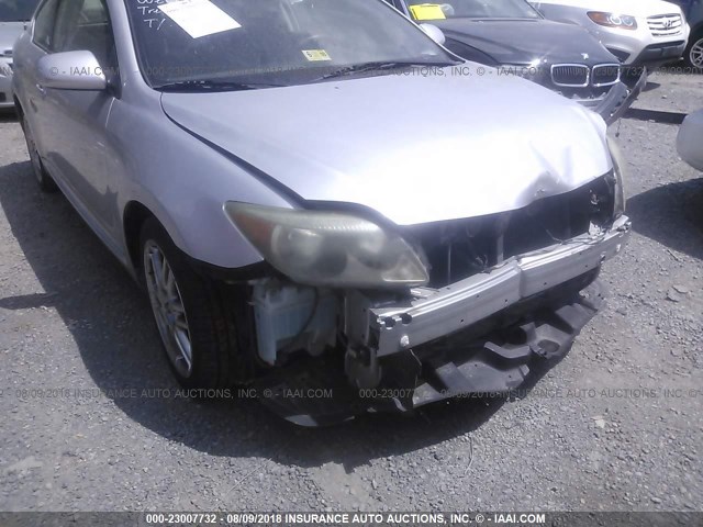 JTKDE177350026409 - 2005 TOYOTA SCION TC SILVER photo 6