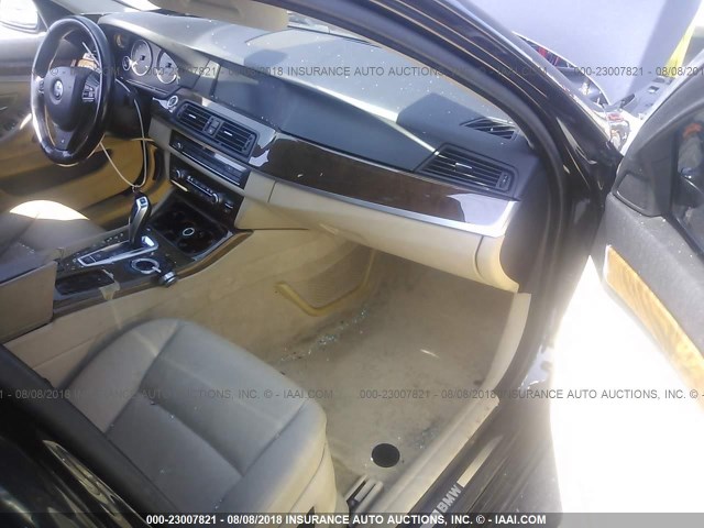 WBAFU9C52BC784531 - 2011 BMW 550 XI BLACK photo 5
