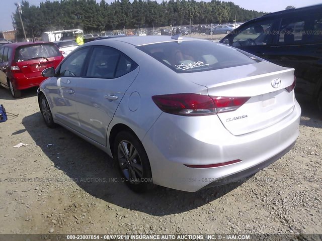 5NPD84LF3HH055574 - 2017 HYUNDAI ELANTRA SE/VALUE/LIMITED SILVER photo 3