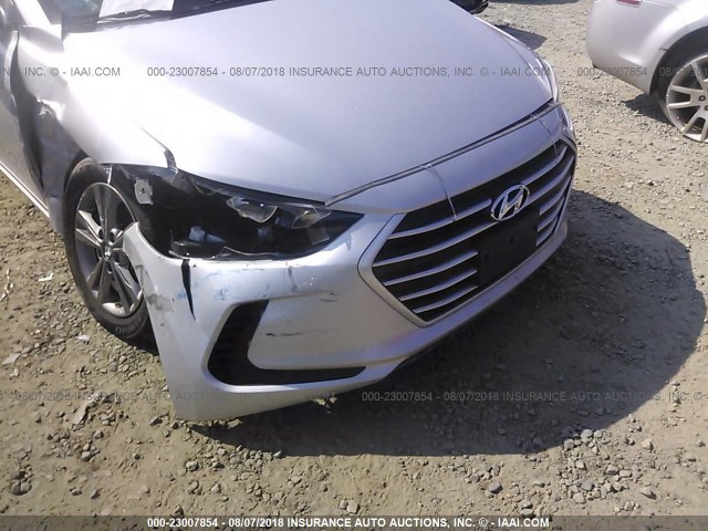 5NPD84LF3HH055574 - 2017 HYUNDAI ELANTRA SE/VALUE/LIMITED SILVER photo 6