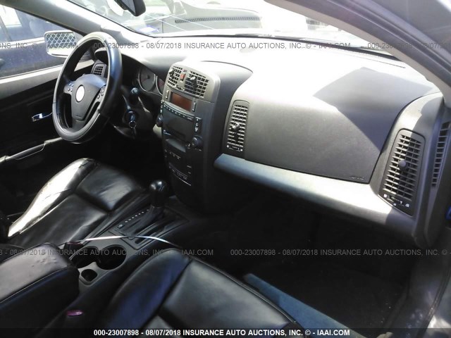 1G6DM56T750211954 - 2005 CADILLAC CTS GRAY photo 5