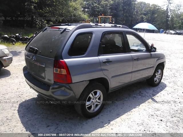 KNDJE723287456090 - 2008 KIA SPORTAGE EX/LX GRAY photo 4