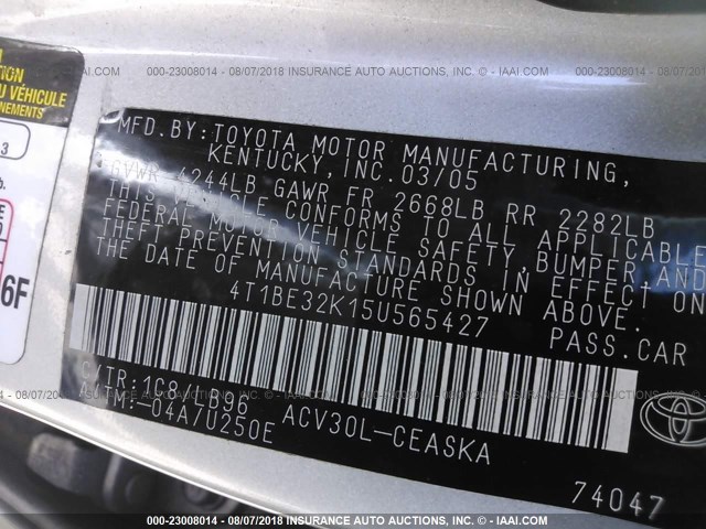 4T1BE32K15U565427 - 2005 TOYOTA CAMRY LE/XLE/SE SILVER photo 9