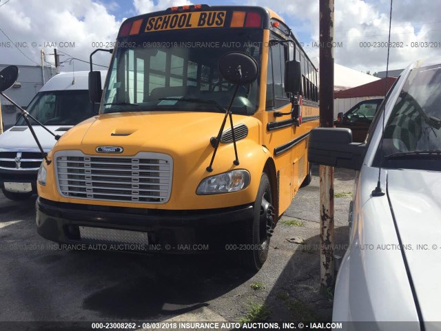 4UZABRDK08CZ41601 - 2008 FREIGHTLINER CHASSIS B2B Unknown photo 2