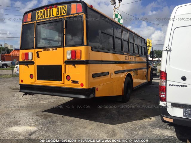 4UZABRDK08CZ41601 - 2008 FREIGHTLINER CHASSIS B2B Unknown photo 4