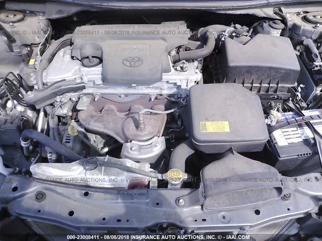 4T1BF1FK7CU612470 - 2012 TOYOTA CAMRY SE/LE/XLE ნაცრისფერი ფოტო 10