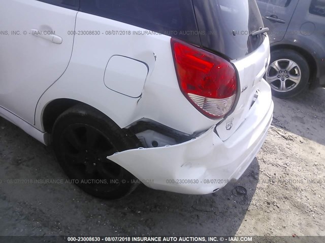 2T1KY38EX4C239327 - 2004 TOYOTA COROLLA MATRIX XRS WHITE photo 6