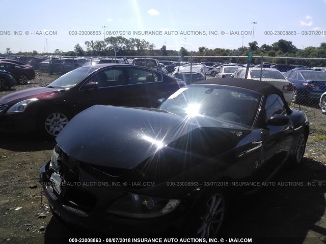 4USBT33575LS55351 - 2005 BMW Z4 2.5 BLACK photo 2