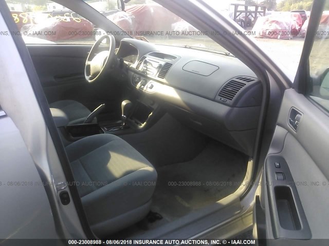 4T1BE32K16U153347 - 2006 TOYOTA CAMRY LE/XLE/SE 灰色 照片 5