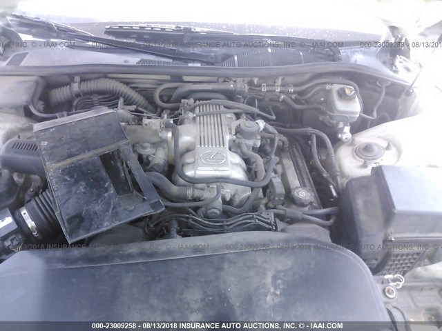 JT8BH28F1V0077035 - 1997 LEXUS LS 400 WHITE photo 10