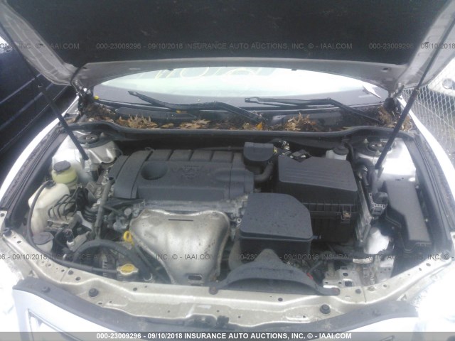 4T4BF3EK8BR148400 - 2011 TOYOTA CAMRY SE/LE/XLE SILVER photo 10